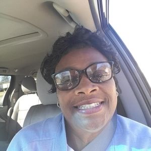 Meet your Posher, Clara